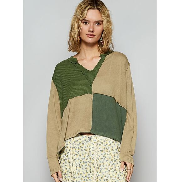 POL Color Block Contrast Notch Neck Long Sleeves Relaxed Fit Top | Matcha Green - Picture 3 of 5